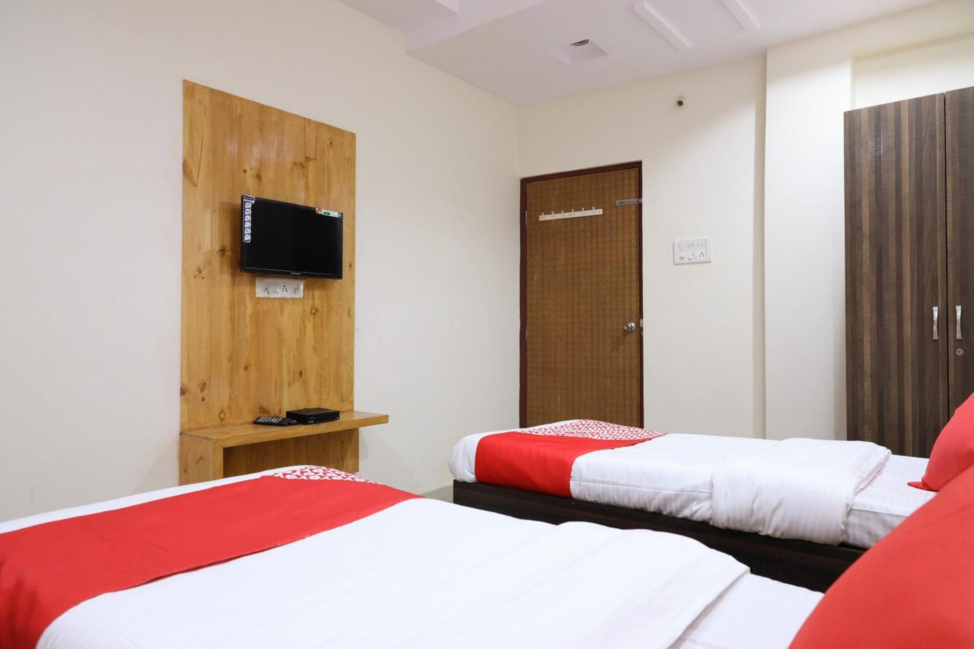 Hotel O Prithvi Inn Нагпур Экстерьер фото